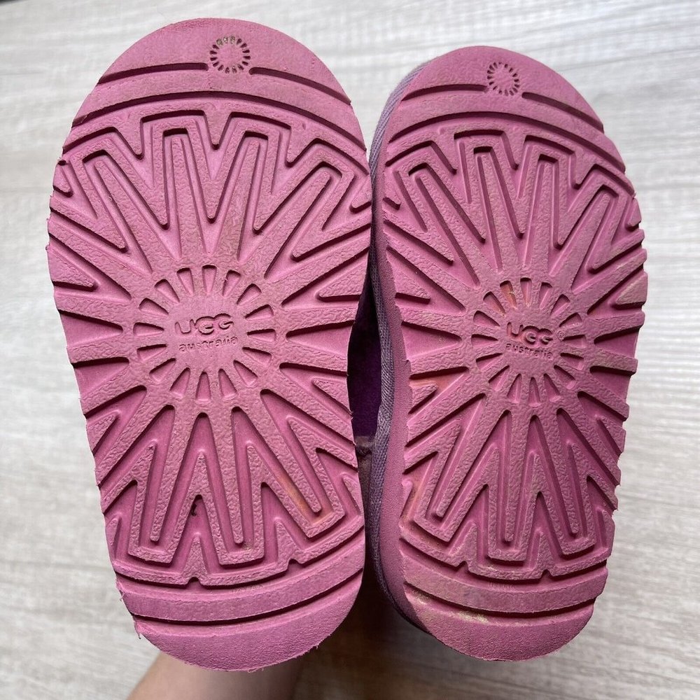 UGG Dried Lavender Multi Classic Patchwork Boot Kids 7 Girls Pink Purple - Picture 5 of 6